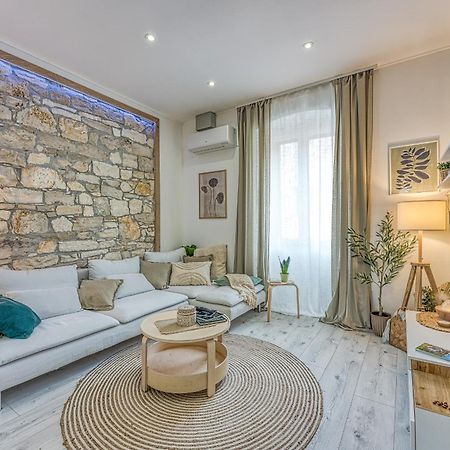 Appartement Eva - Storia Parentina à Poreč Extérieur photo